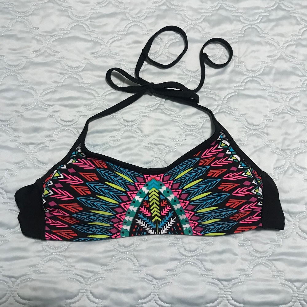Bathing Suit Top (size medium)